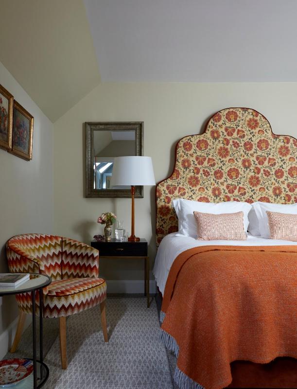 Standard Double Room image 1