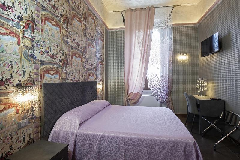 Superior Double Room image 2