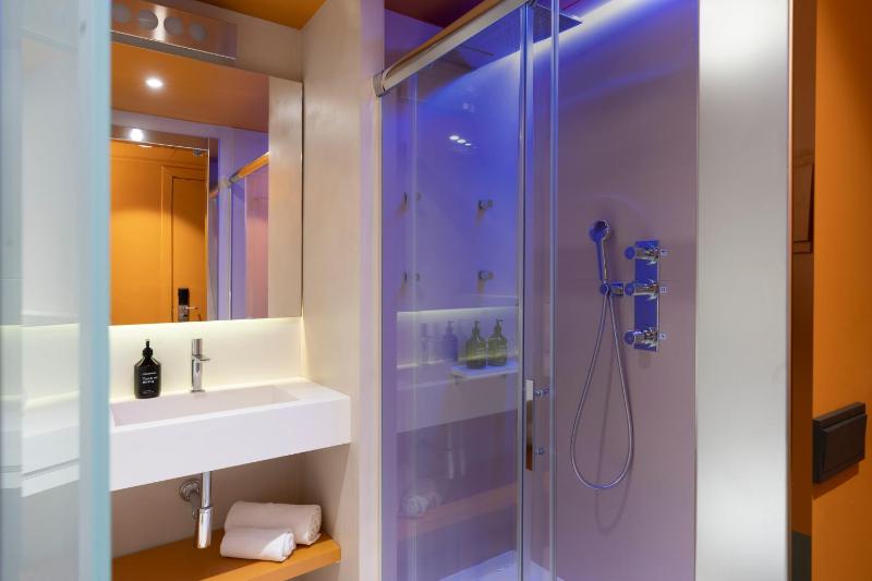 Triple Room image 4