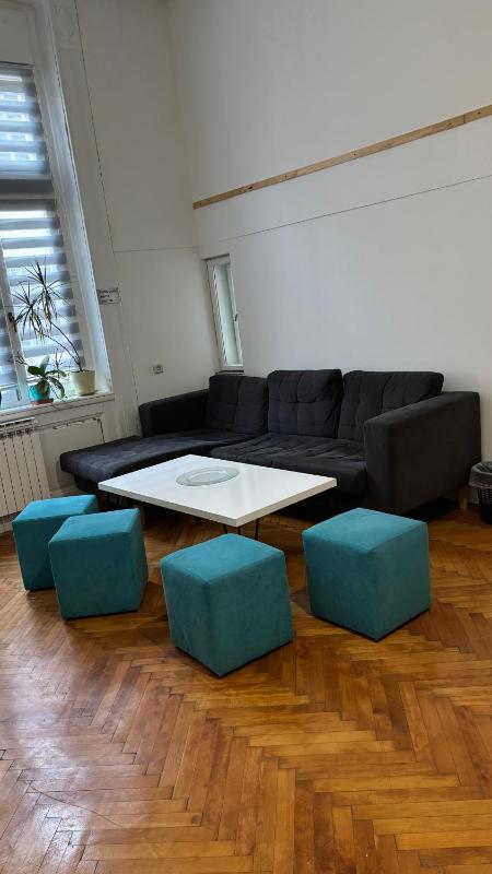City centre apartment-3 bedroom Vječna vatra - image 5