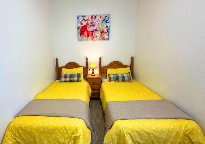 RG78: Penthouse Downtown Torrevieja - image 28