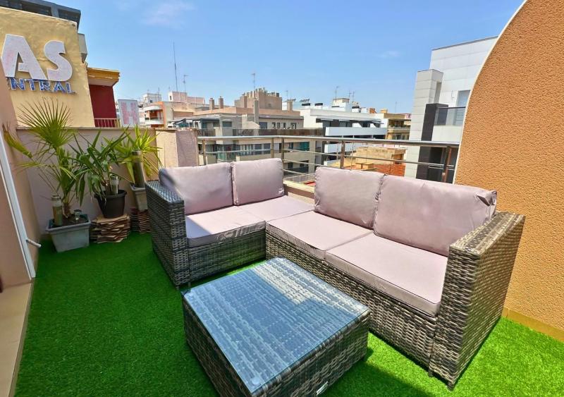 RG78: Penthouse Downtown Torrevieja - image 23