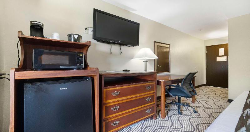 King Room image 3