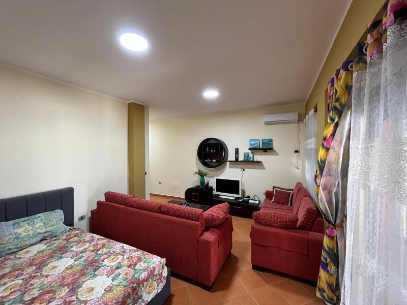 Sea View Studio Apartment Golem Mali i Robit - image 3