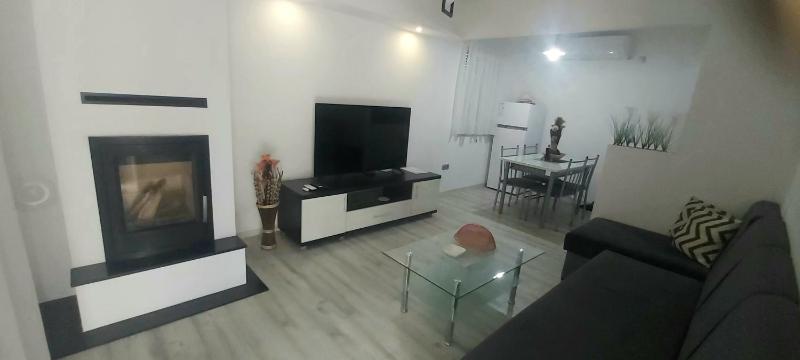 Urban House M & M - image 14