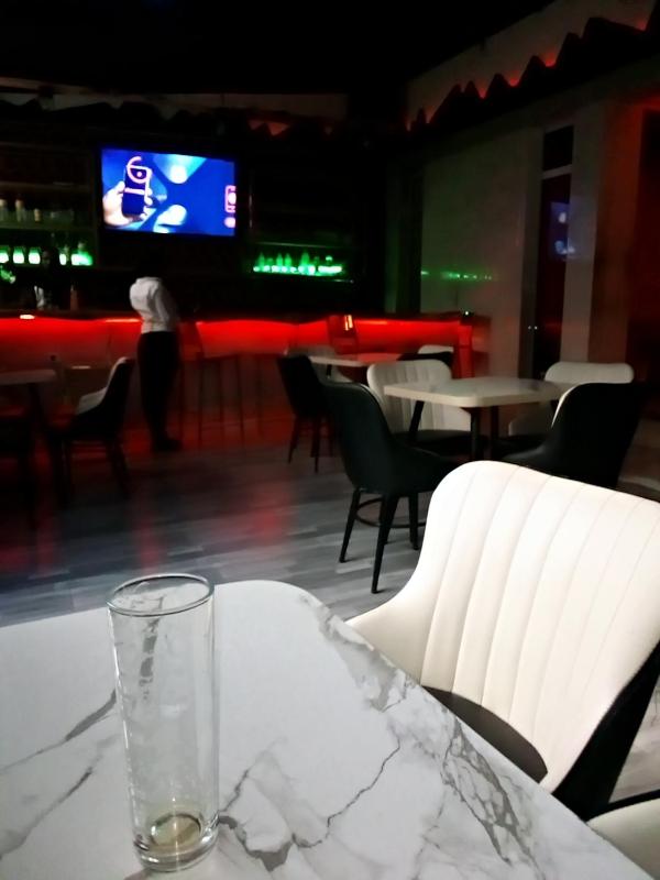 Affta Hotel - image 2