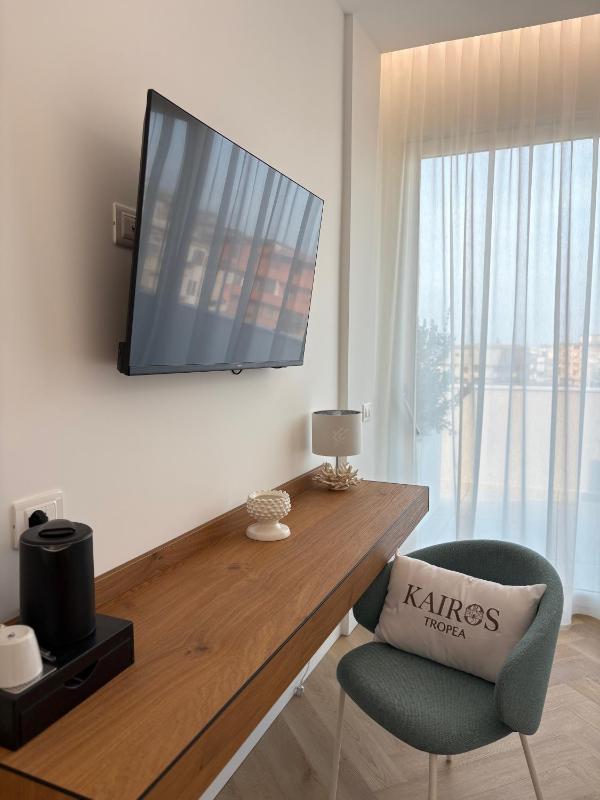 Kairos Tropea luxury rooms & pool - image 23