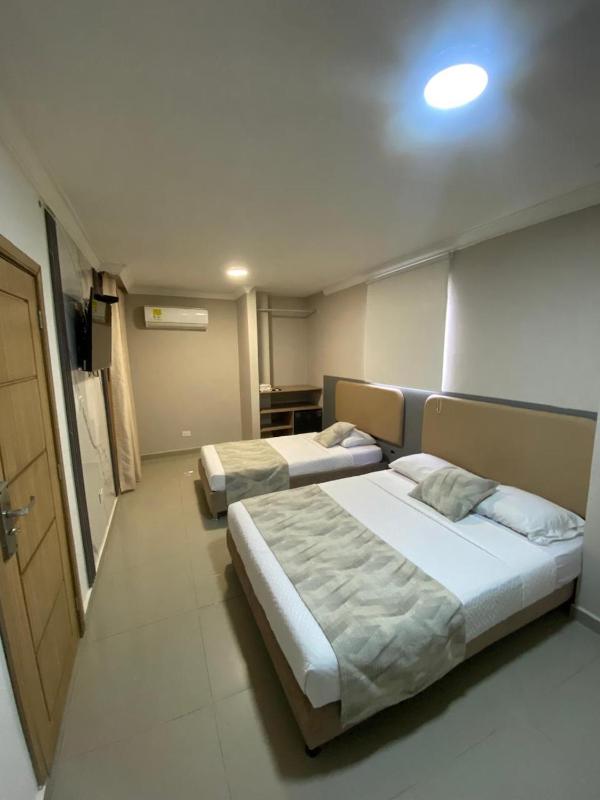 Hotel Fontamar 72 - image 18