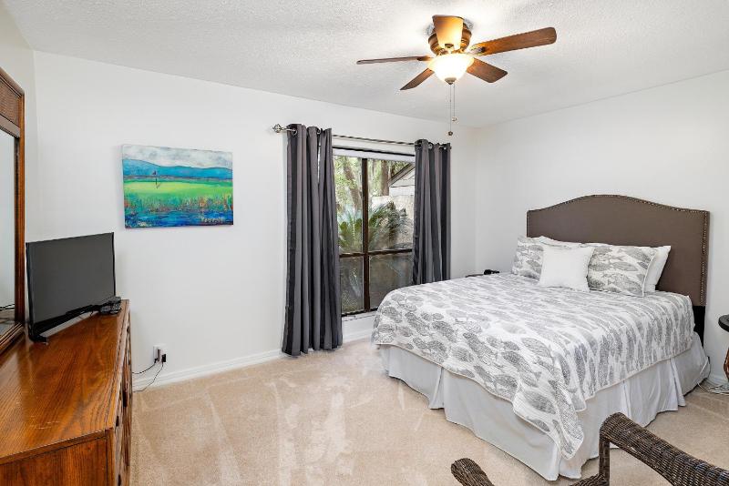 106 Linkside Drive - image 7