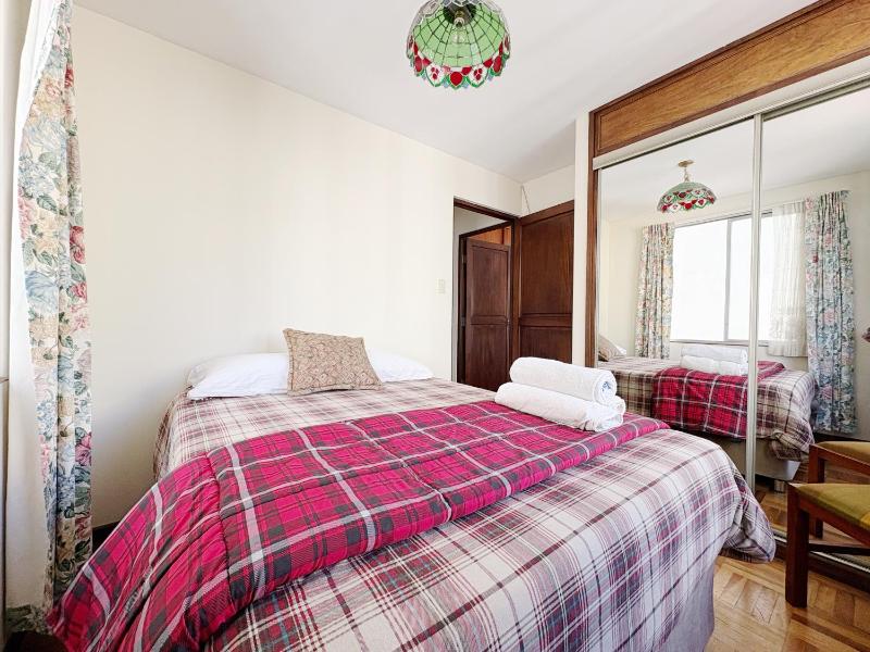 Apartamento con hermosa vista y soleado en Sopocachi - image 9