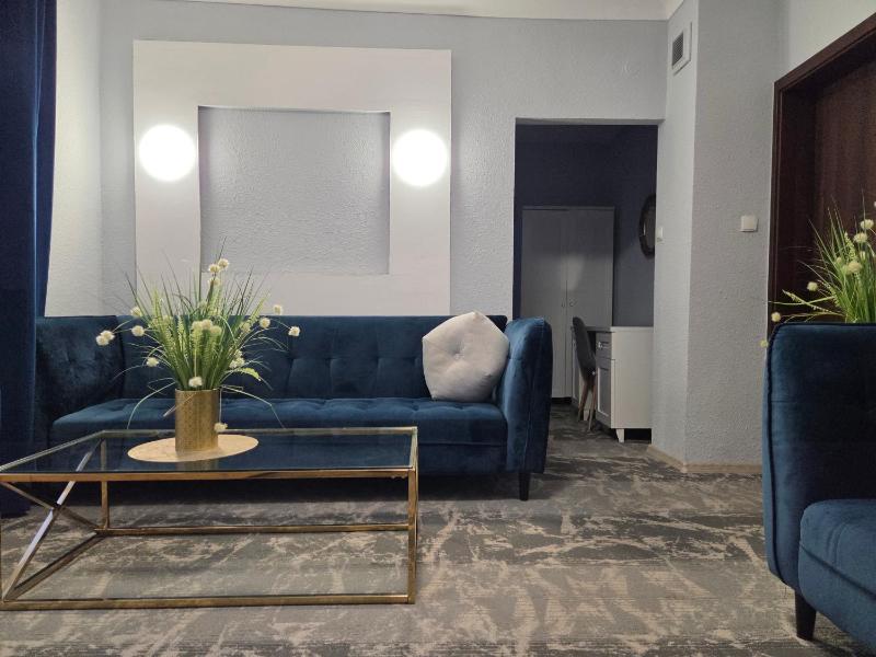 Deluxe Double Room image 2