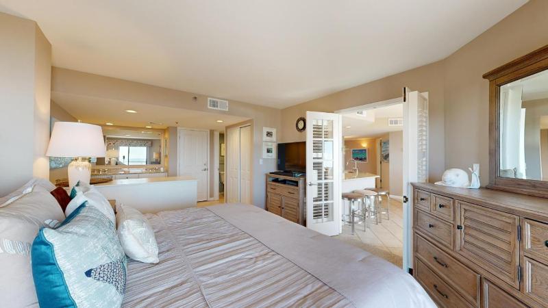 3531 Villamare - image 22