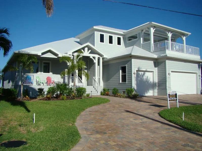 Grand 2-Story Cape Coral Riverfront Villa - Riverhouse Princess - image 1