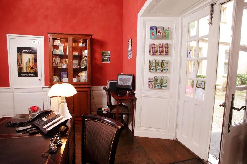 Hotel D'haussonville - image 7