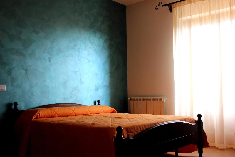 Quadruple Room image 2