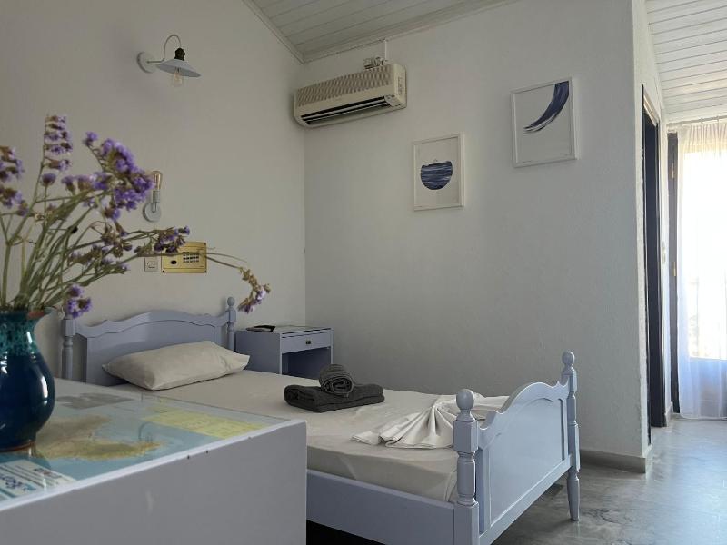 Single Room image 2