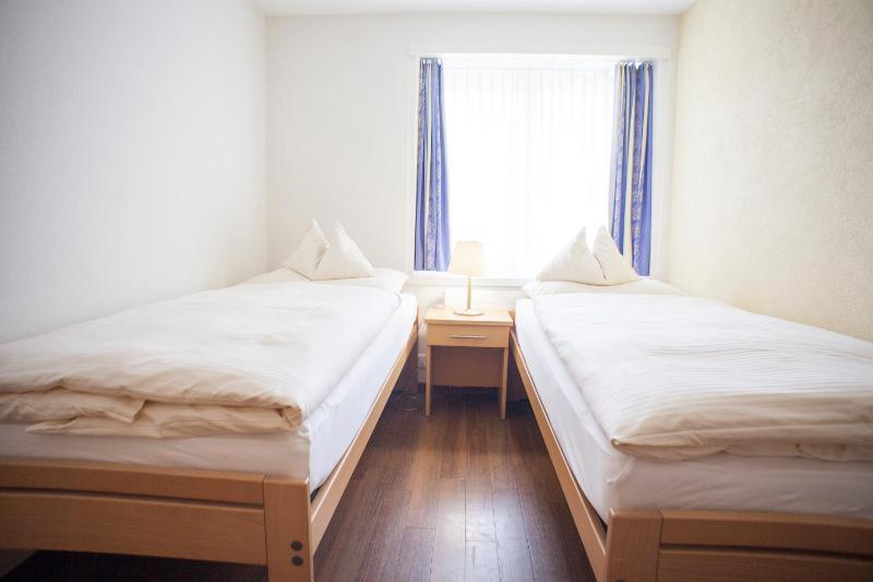 Three-Bedroom Apartment - Ground Floor - Chalet Eiger image 4