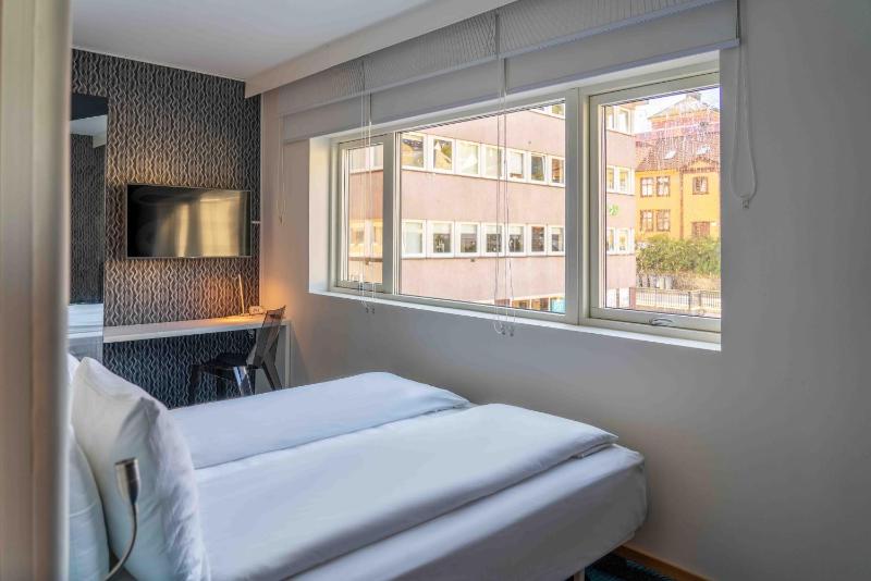 Suite image 4
