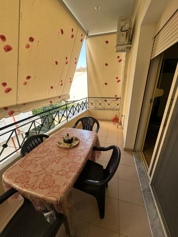 City Apartment Vlora 02 - image 8