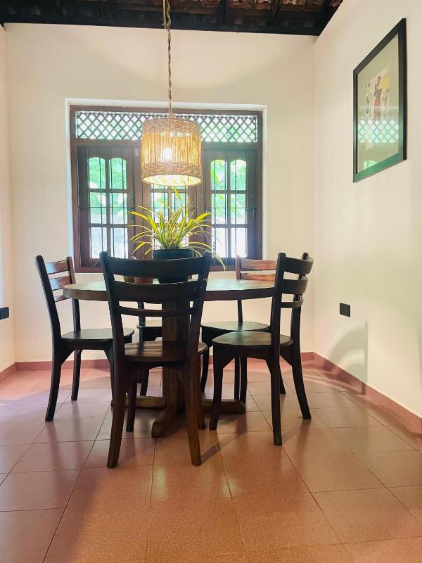 Marisol Villa - image 19