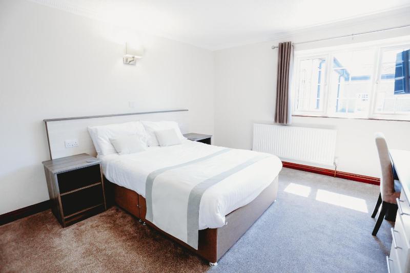 Double Room image 1
