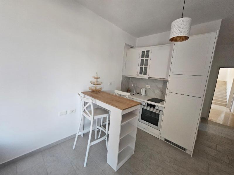 Calypso Sea View Studio - image 14