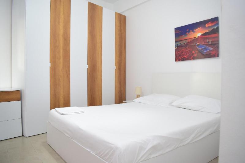 Aquamarine Apartments 2 VLORE - image 10