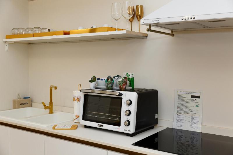 Golden Palace Luxury Guest House - image 2
