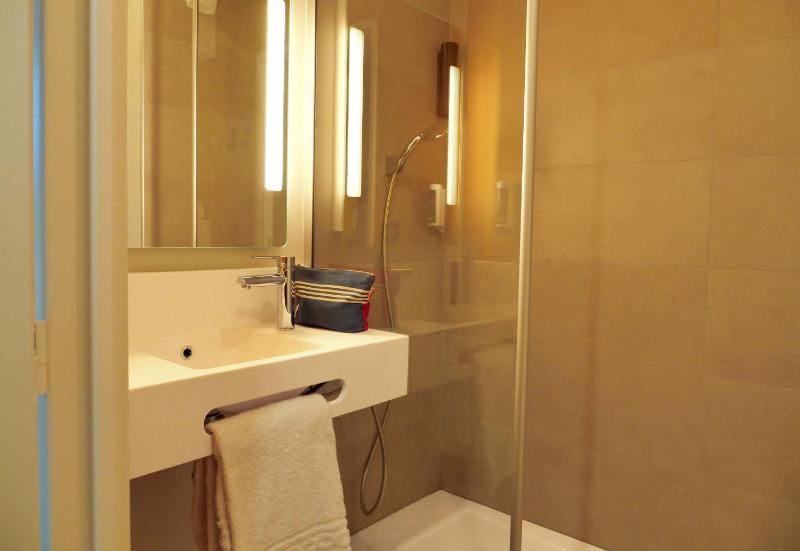 B&B HOTEL Carcassonne Rocadest La Cité - image 42