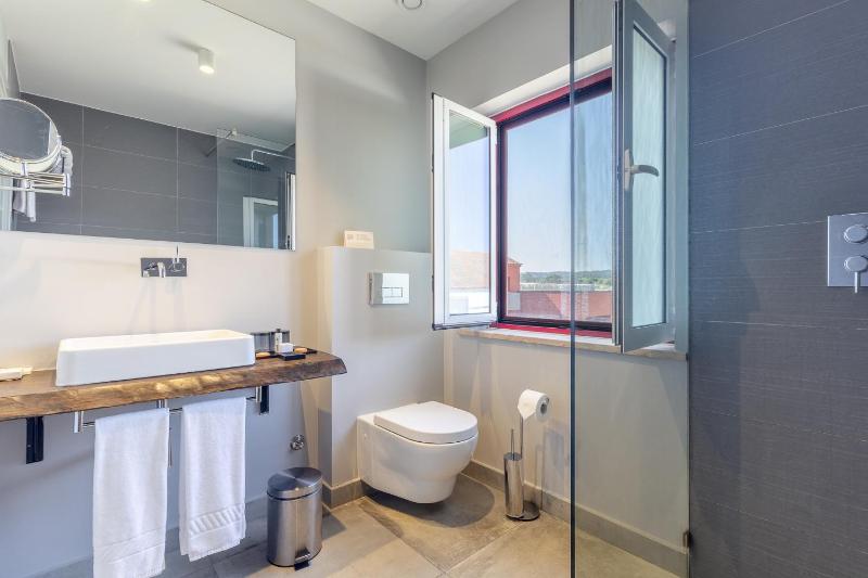 Suite image 1