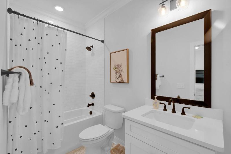 21 Orchard Road - image 15