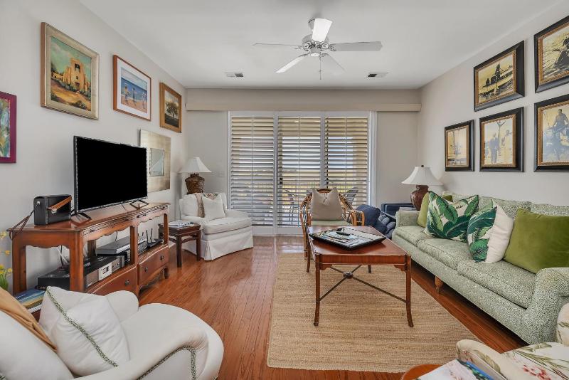 Windward Point 210 - image 3