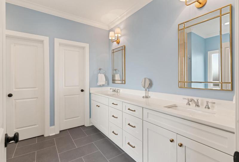 23 Orchard Rd - image 18