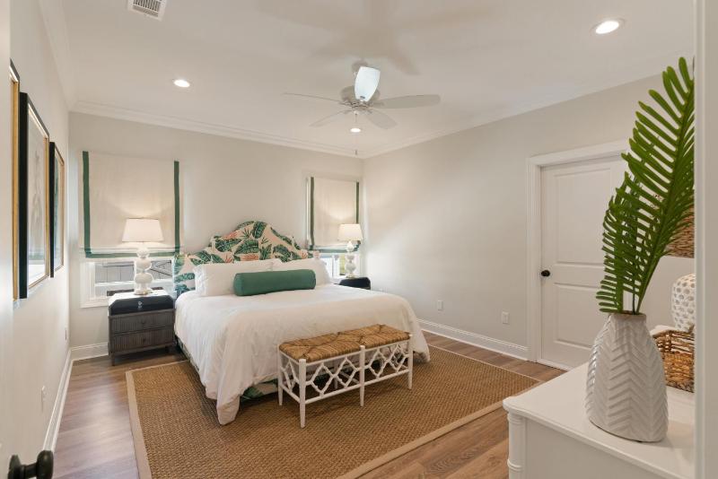 23 Orchard Rd - image 25