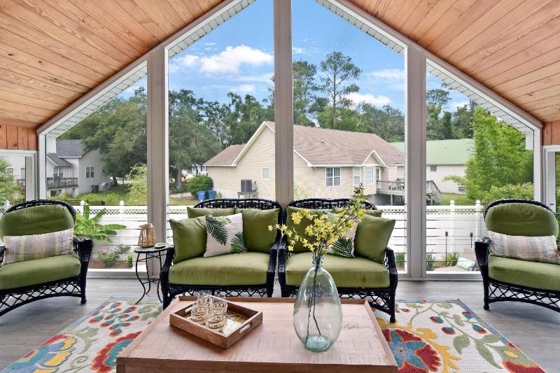 Coral Reef Cottage - image 20