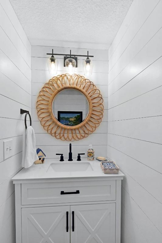 Coral Reef Cottage - image 30