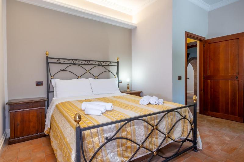Quadruple Room image 1