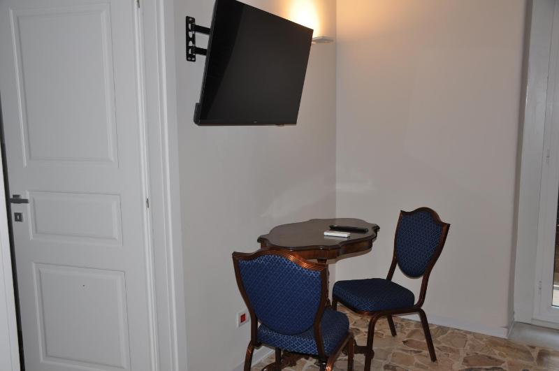 Asmundo Palace Suites & Spa - image 3