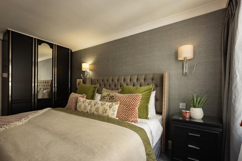 Penthouse Apartment image 2