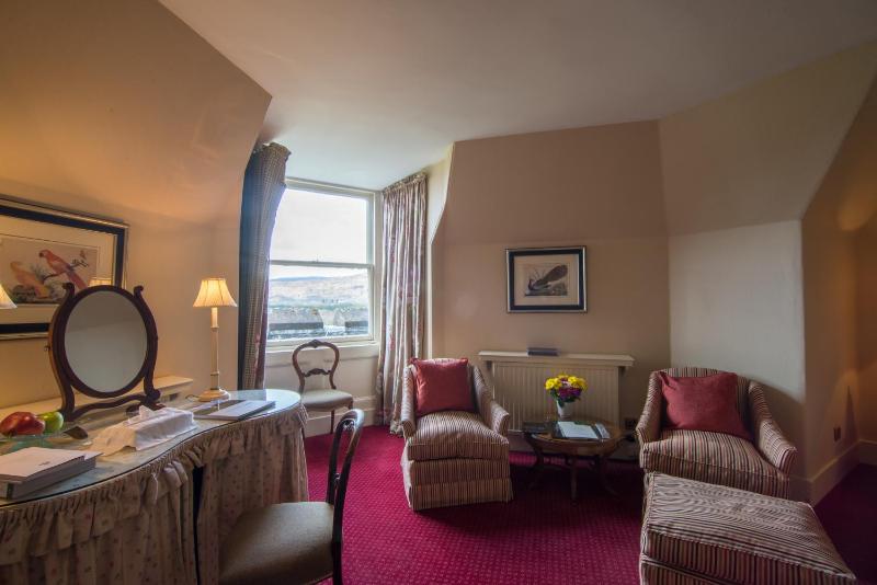 Large Double Room image 2