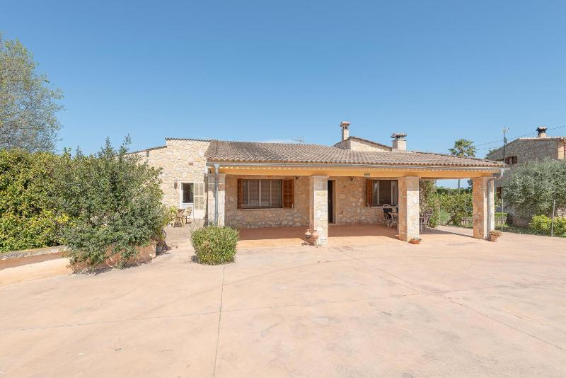 Three-Bedroom Villa image 4