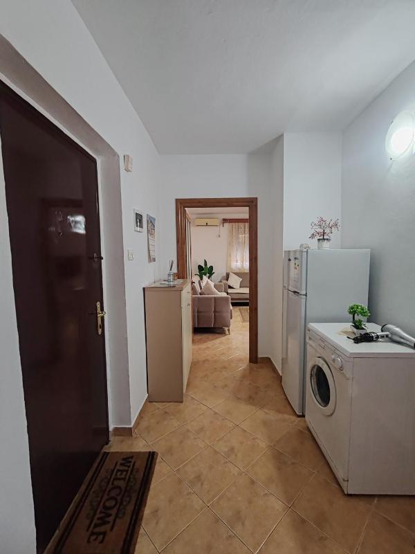 Vangert Apartment - image 7