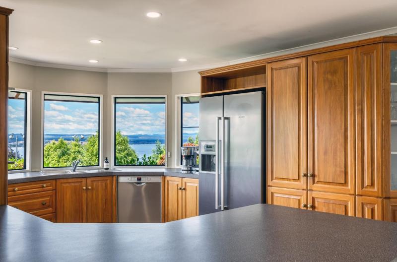 Acacia Bay Views - Serene Panoramic Views Retreat - image 13
