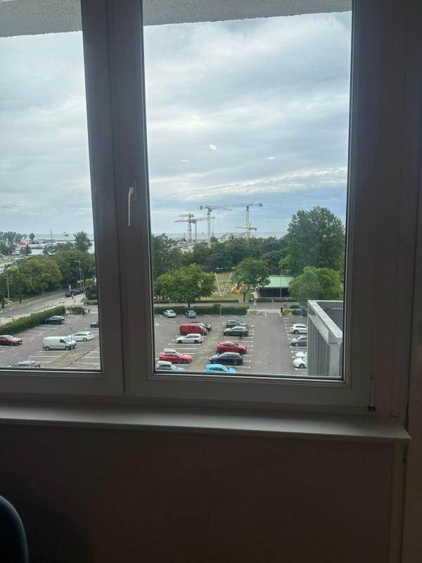 Studio Apartment with Sea View image 3