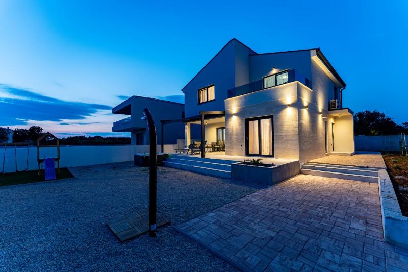 MY DALMATIA - Villa Fine Touch with jacuzzi - image 32