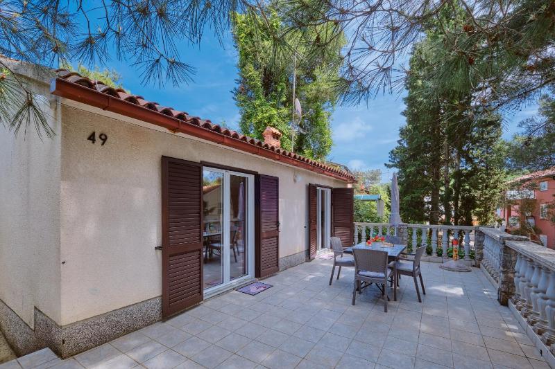 Two-Bedroom Holiday Home image 3