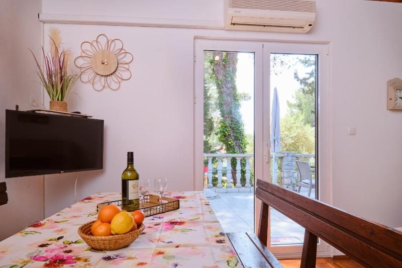 Two-Bedroom Holiday Home image 4