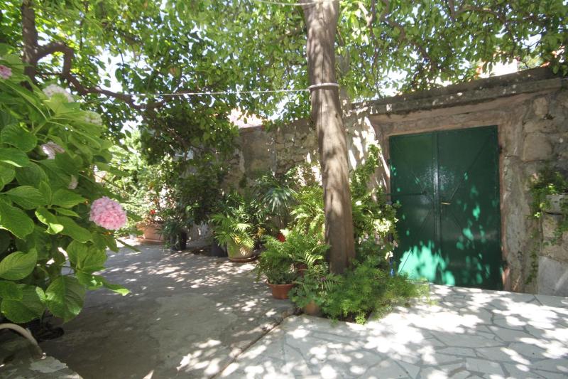 Apartments by the sea Cavtat Dubrovnik - 9067 - image 19