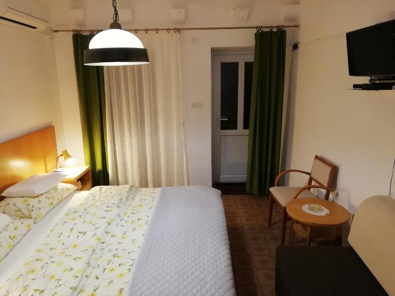 Apartments by the sea Cavtat Dubrovnik - 9067 - image 15
