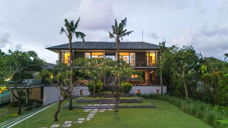 Arnalaya Beach House - image 12